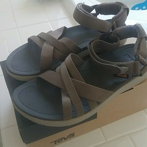 Teva Sanborn Universals